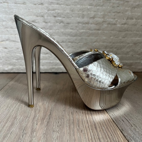 Giuseppe ZANOTTI open- toe heels - Picture 6 of 10
